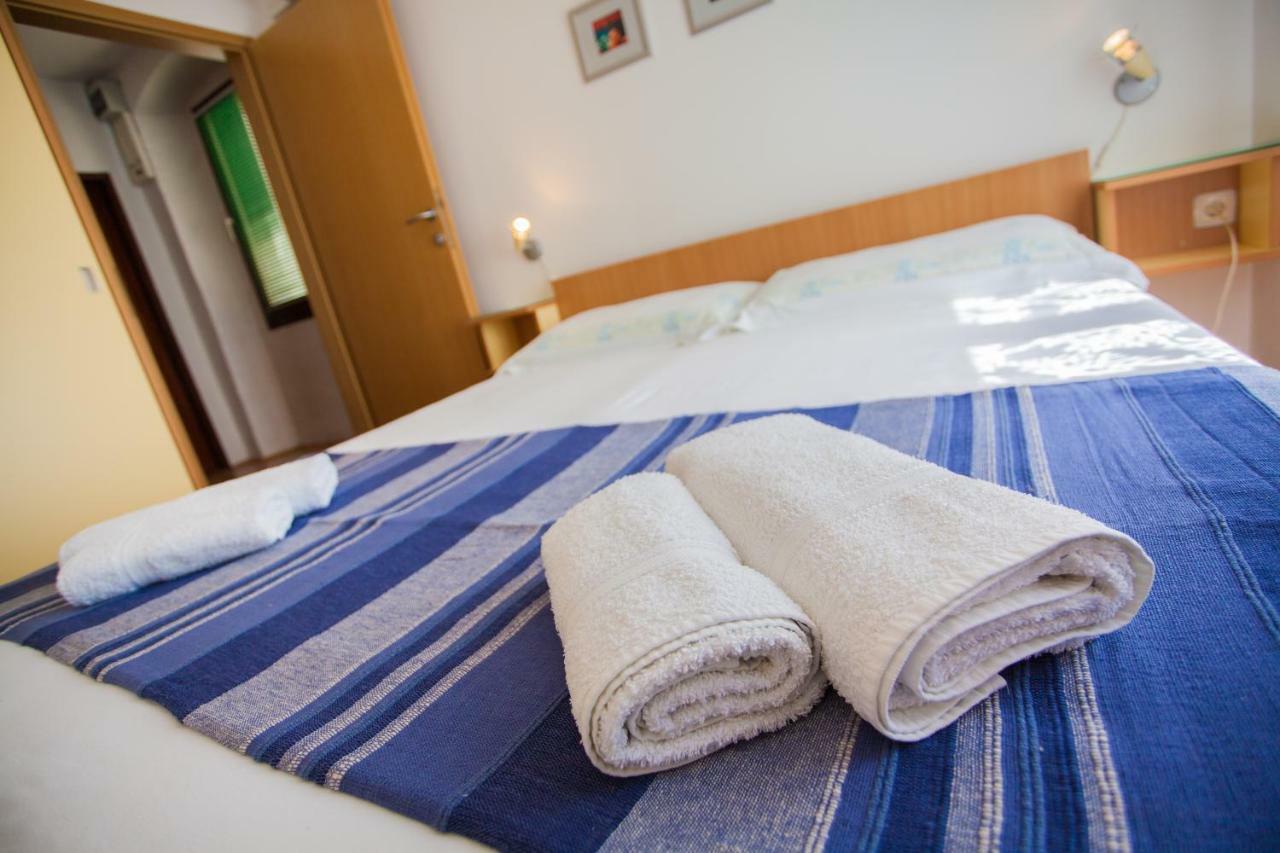 Sobe Ferlora Hotel Cres Kültér fotó